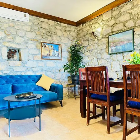 Bartul Feriehus Makarska