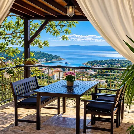 Bartul Feriehus Makarska